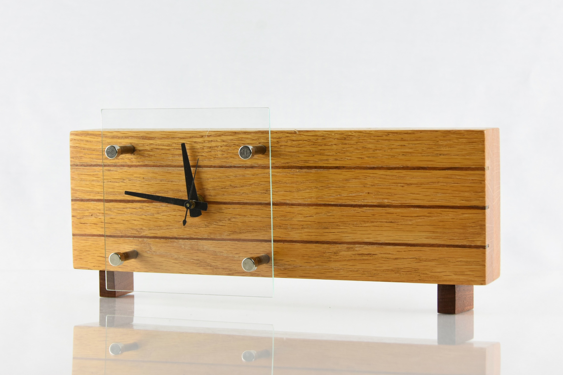 The Horizon clock